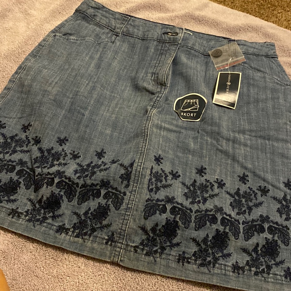 Karen Scott women Skort